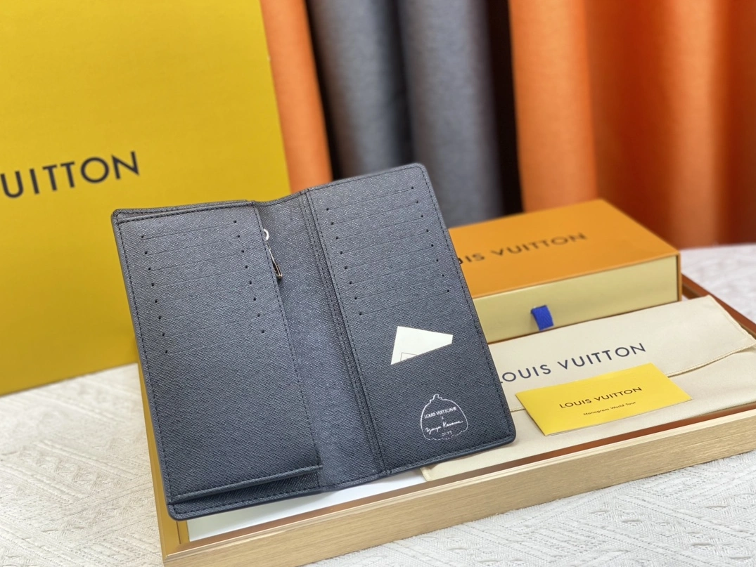 Louis Vuitton LV Wallets For Unisex Comfortable 1085 - Image 3