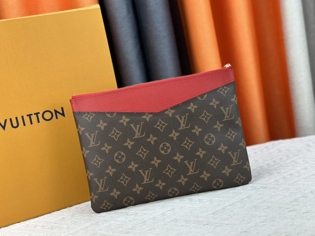 Louis Vuitton LV Wallets For Unisex Popular 7740 - Image 3