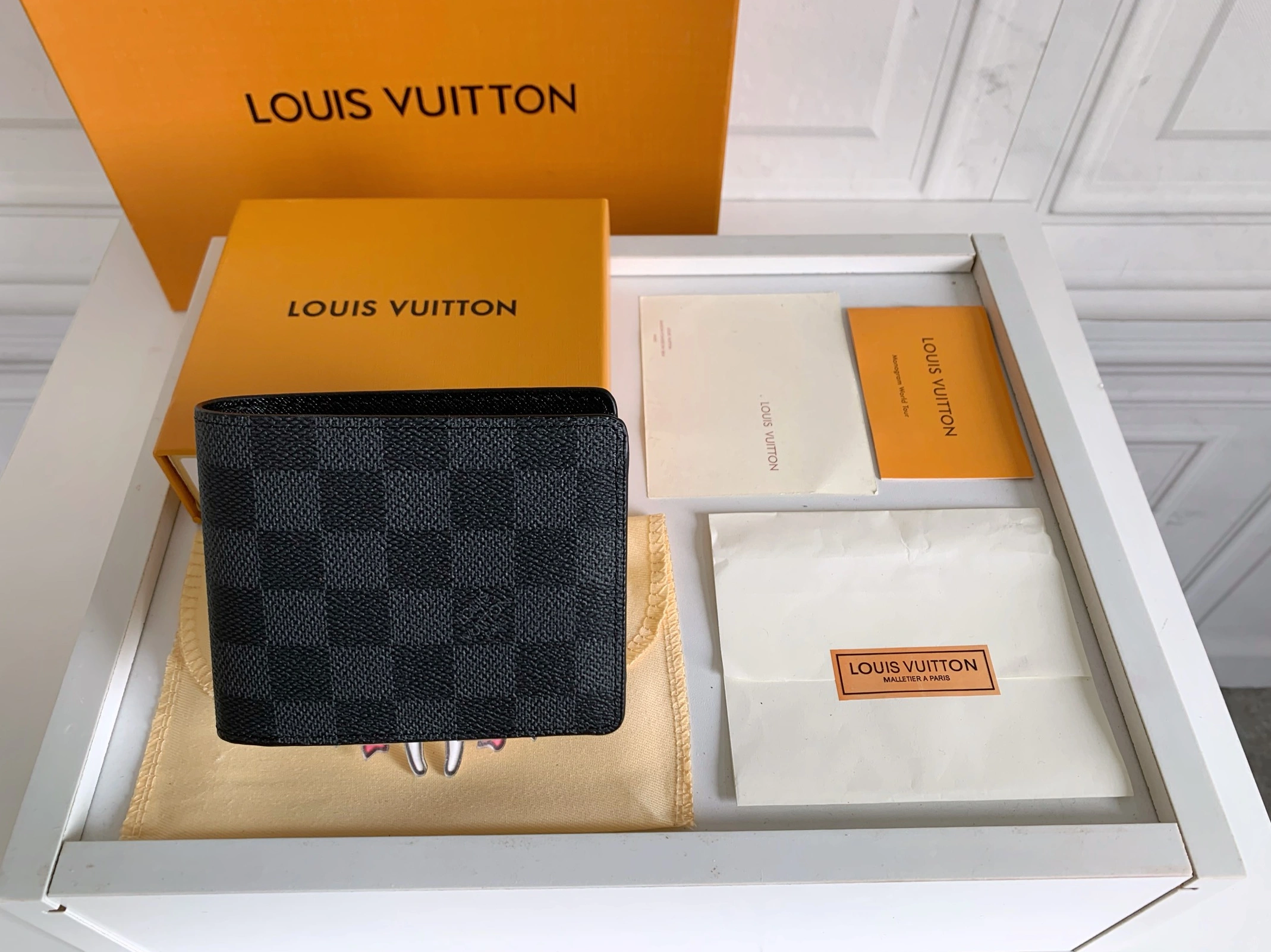 Louis Vuitton LV Wallets For Unisex Versatile 3338 - Image 4