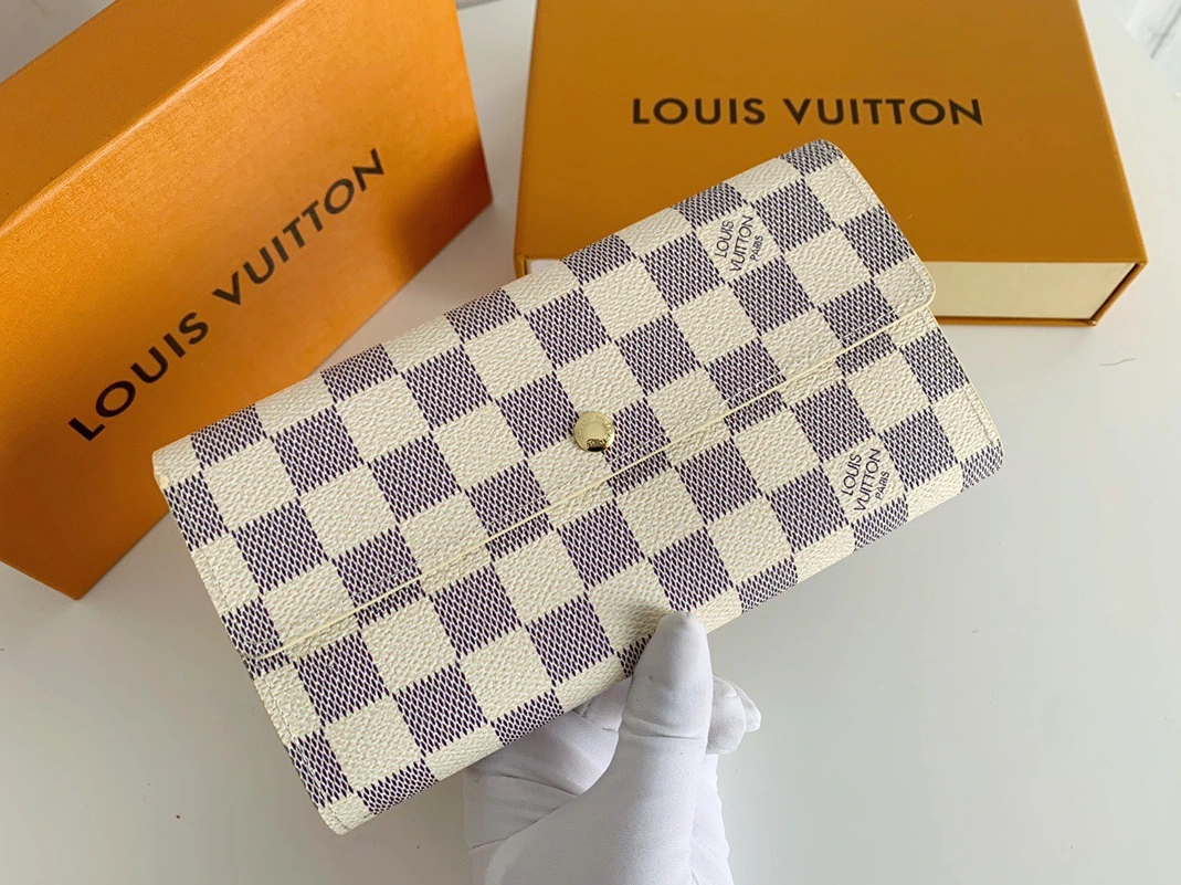 Louis Vuitton LV Wallets For Women Durable 4475 - Image 4