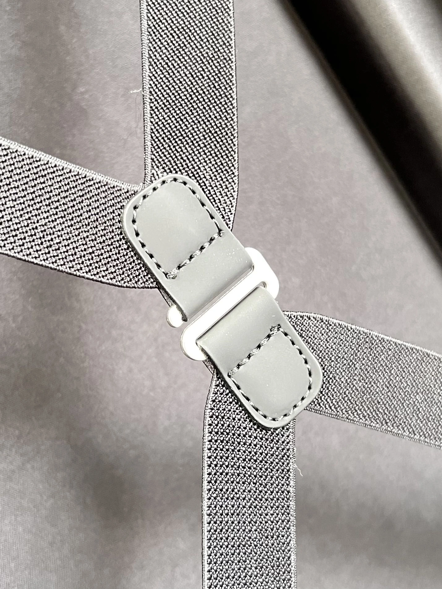 Louis Vuitton Luggage GoodFit 3133 - Image 8