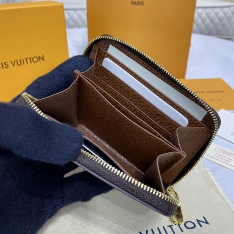 Goldcolou Louis Vuitton Monogram Canvas Zippy Coin Purse - Image 10