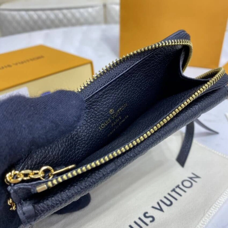 Chain wit Louis Vuitton Monogram Empreinte Card Holder Recto Verso Black - Image 10