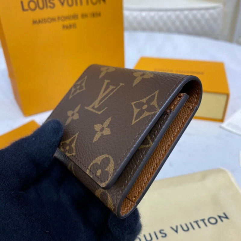 Gusseted Louis Vuitton Monogram Envelope Business Card Holder - Image 5