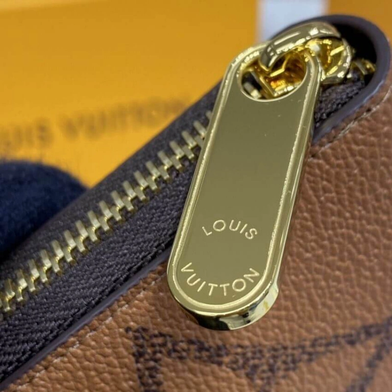 The Zippy Louis Vuitton Monogram Reverse Canvas Zippy Wallet - Image 8