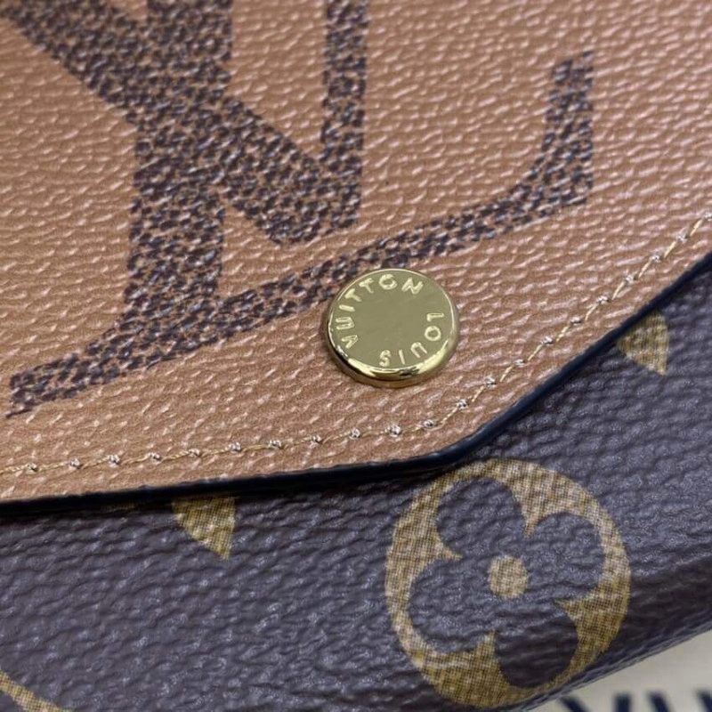 Outside f Louis Vuitton Monogram Sarah Wallet - Image 6