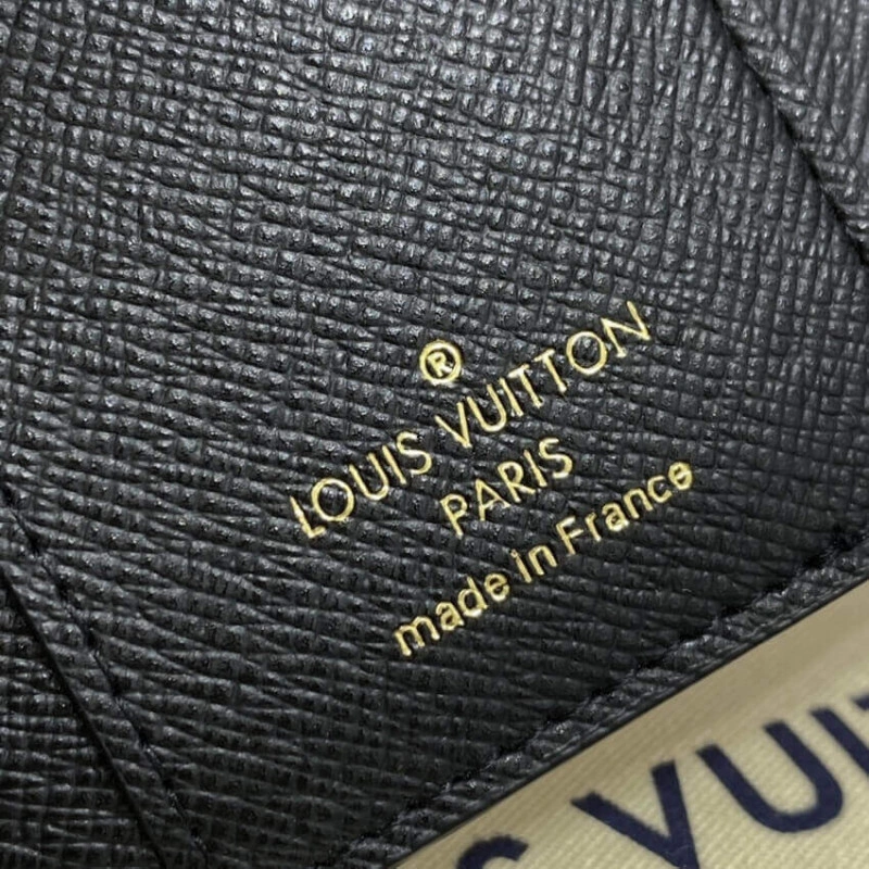 1 flat ba Louis Vuitton Monogram Zoe Wallet - Image 8