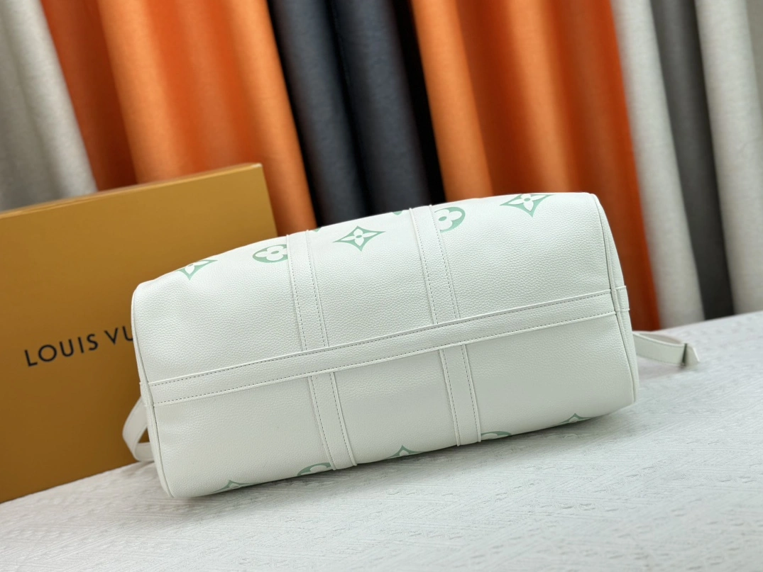 Louis Vuitton Travel Bags Bold 6006 - Image 5