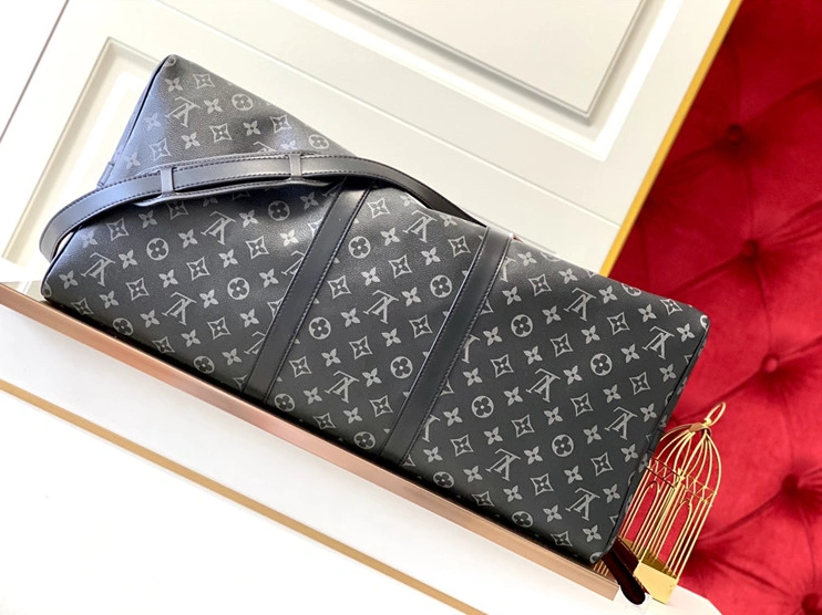 Louis Vuitton Travel Bags Comfortable 1608 - Image 3