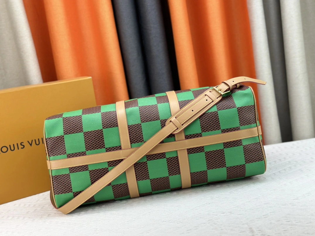 Louis Vuitton Travel Bags Cozy 8903 - Image 5