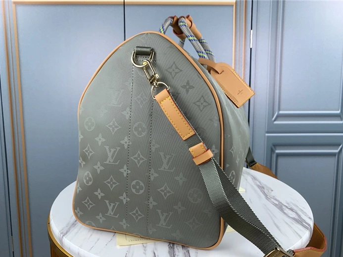 Louis Vuitton Travel Bags Fashionable 2784 - Image 4