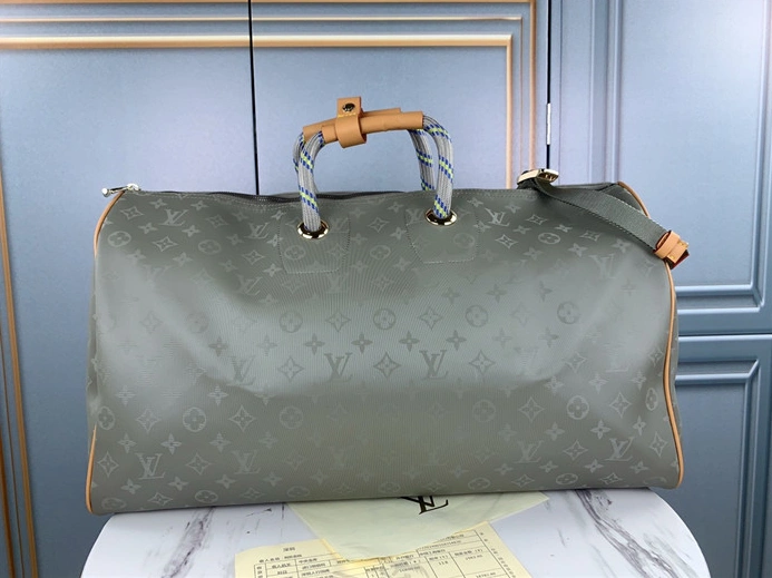 Louis Vuitton Travel Bags Fashionable 2784 - Image 6