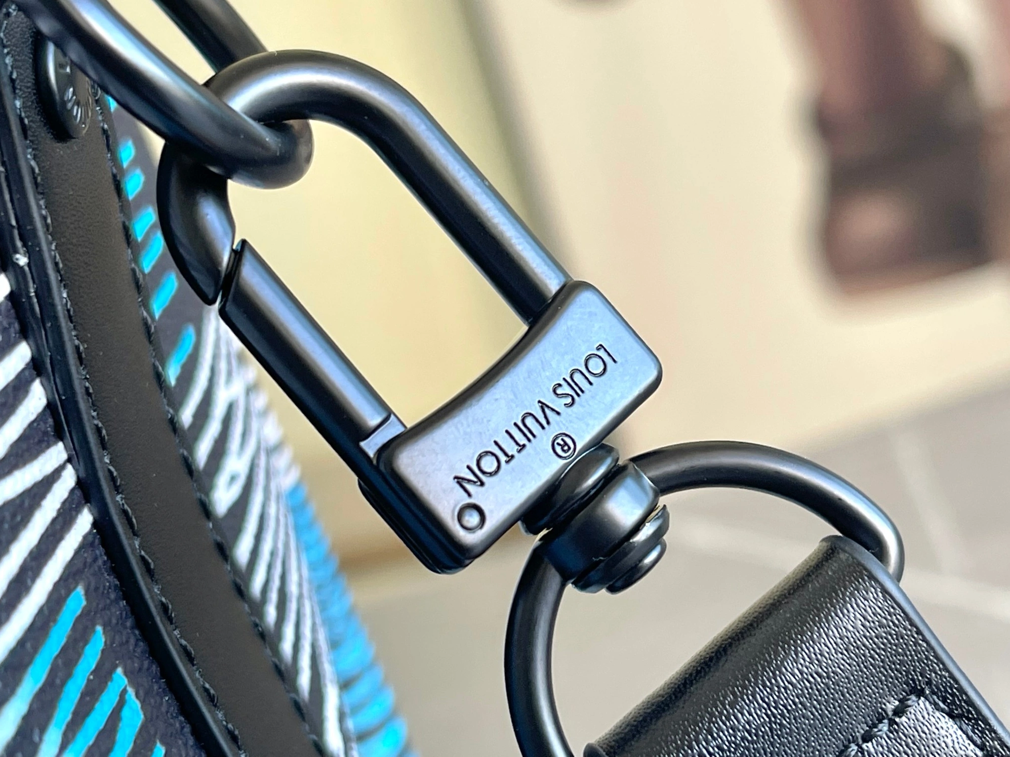 Louis Vuitton Travel Bags GoodFit 7492 - Image 5