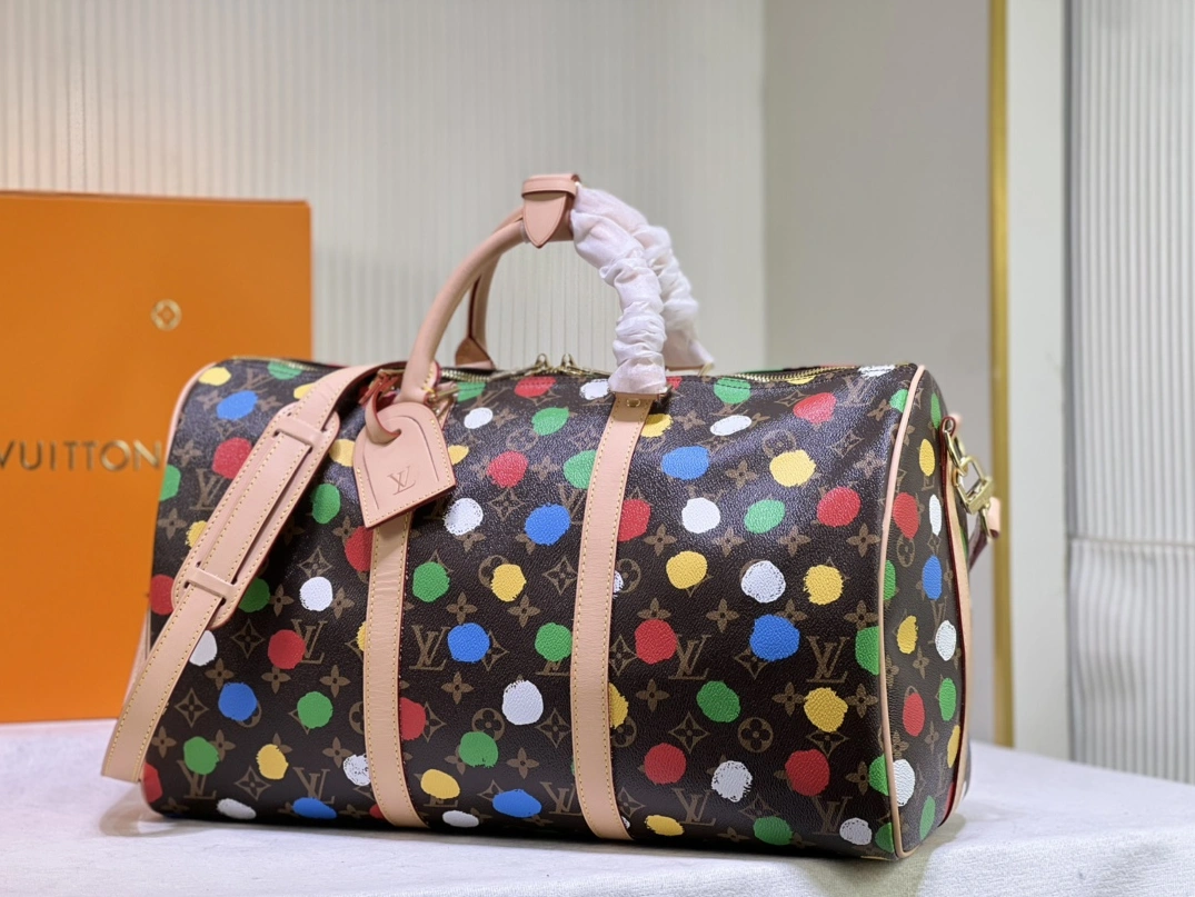 Louis Vuitton Travel Bags Timeless 6326