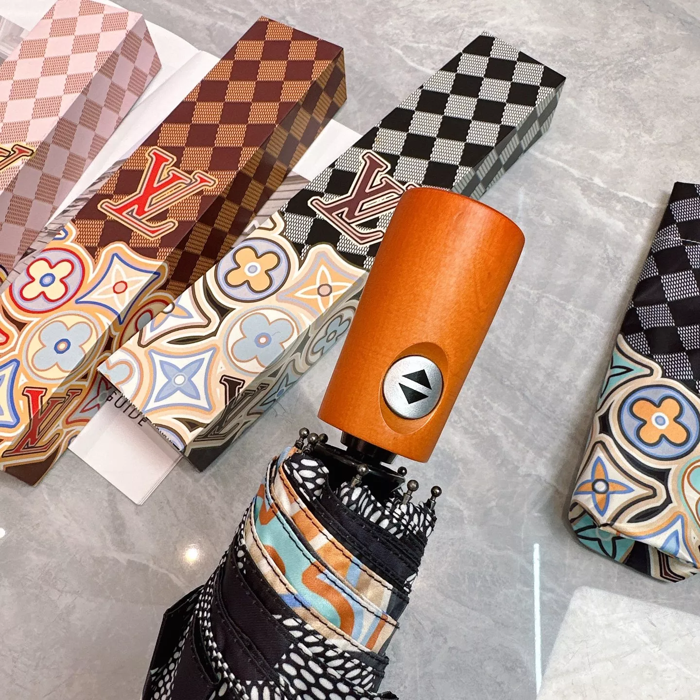 Louis Vuitton Umbrellas EyeCatching 1870