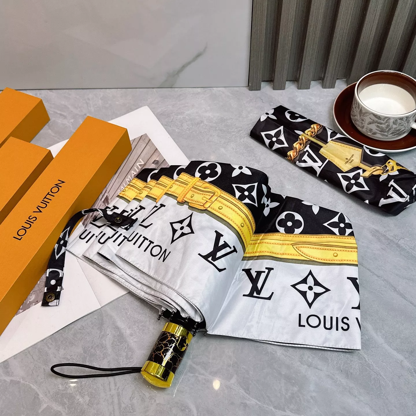 Louis Vuitton Umbrellas Minimalist 2372 - Image 3