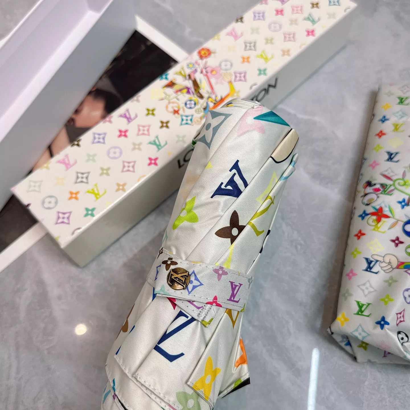 Louis Vuitton Umbrellas Sleek 2416 - Image 8