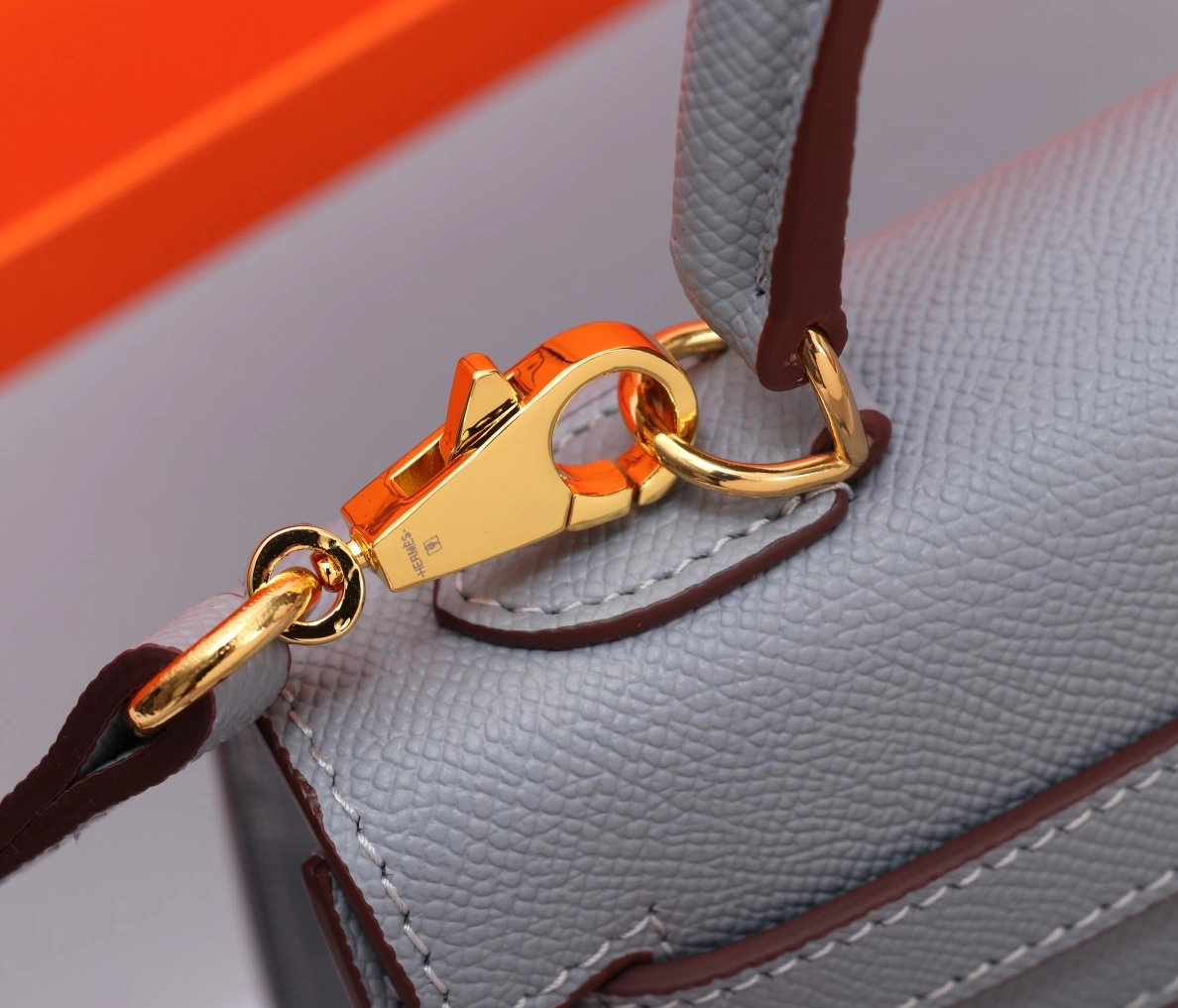 Minimalist 7459 Hermes AAA Quality Handbags For Women - Image 4