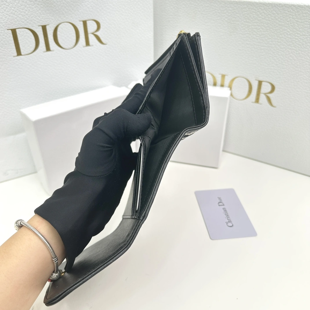 Modern 9068 Christian Dior AAA Wallets For Women - Image 6