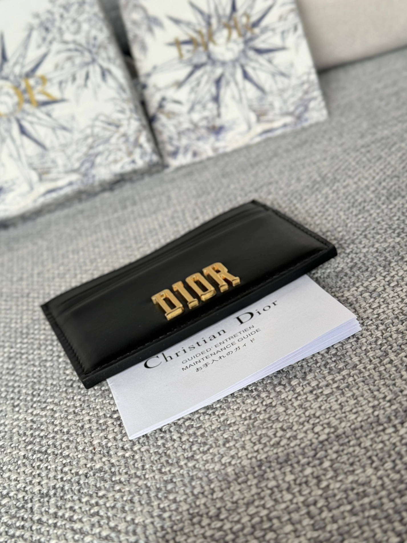 ModernLook 2210 Christian Dior Card Case - Image 4