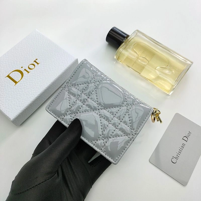 ModernLook 5974 Lady Dior Flap Card Holder Patent Cannage Calfskin Grey - Image 3