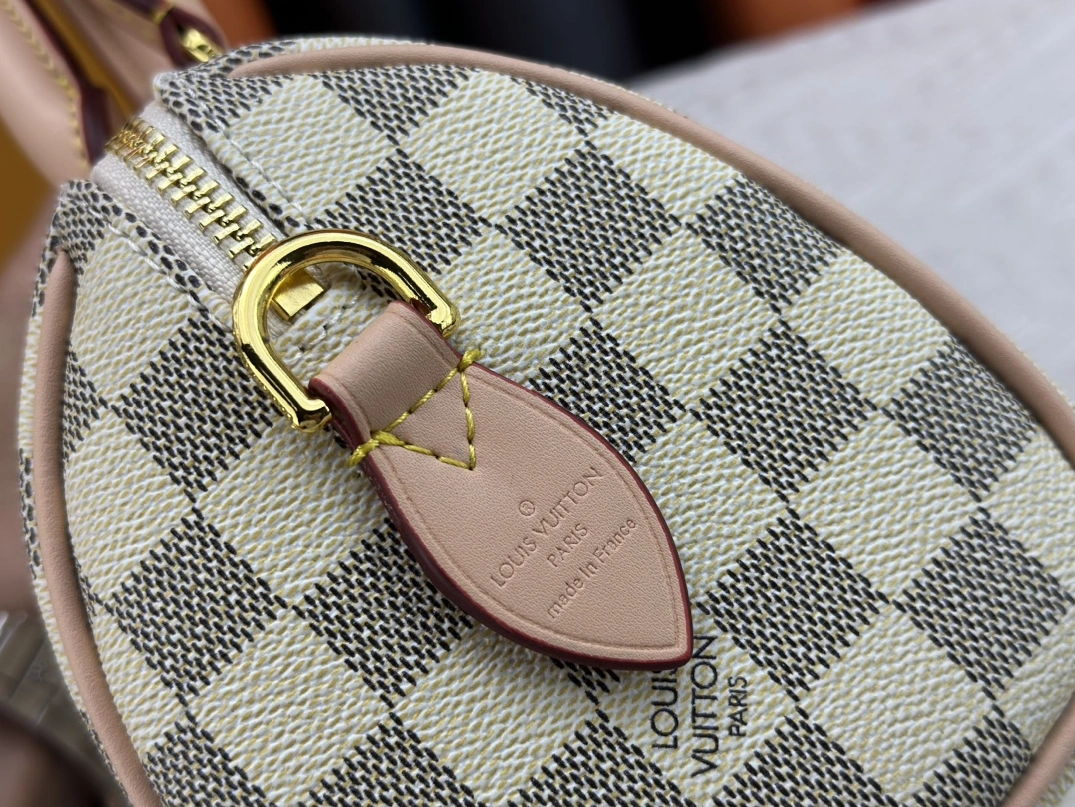 NewStyle 2150 Louis Vuitton AAA Quality Handbags For Women - Image 5