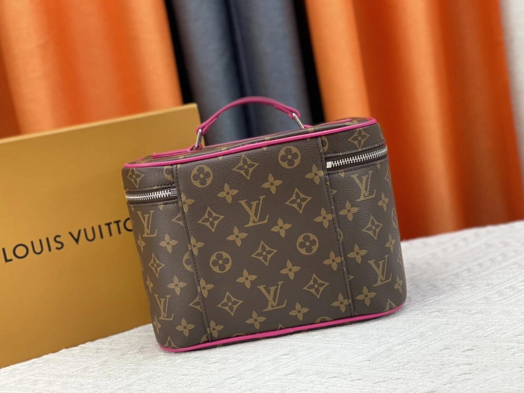 NewStyle 2910 Louis Vuitton AAA Quality Handbags For Women - Image 4