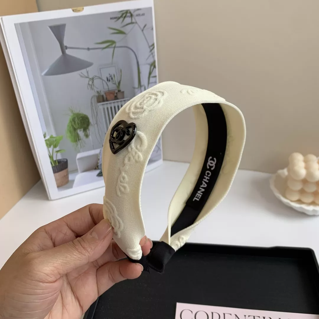 NewStyle 3038 Chanel Headband