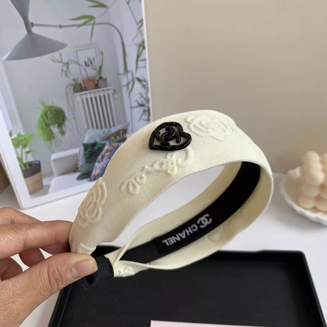 NewStyle 3038 Chanel Headband - Image 4