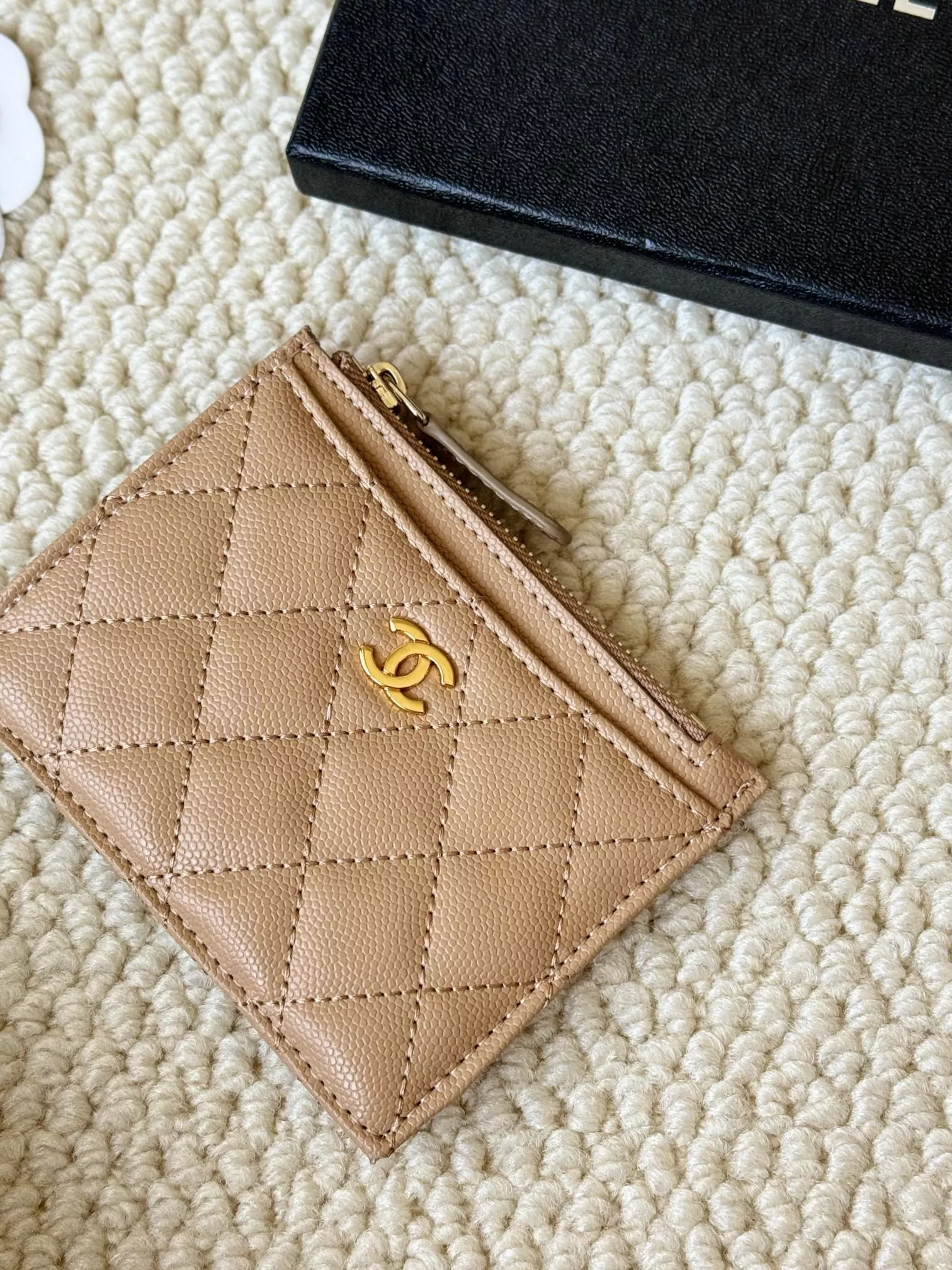 NewStyle 7106 Chanel Card Case - Image 3