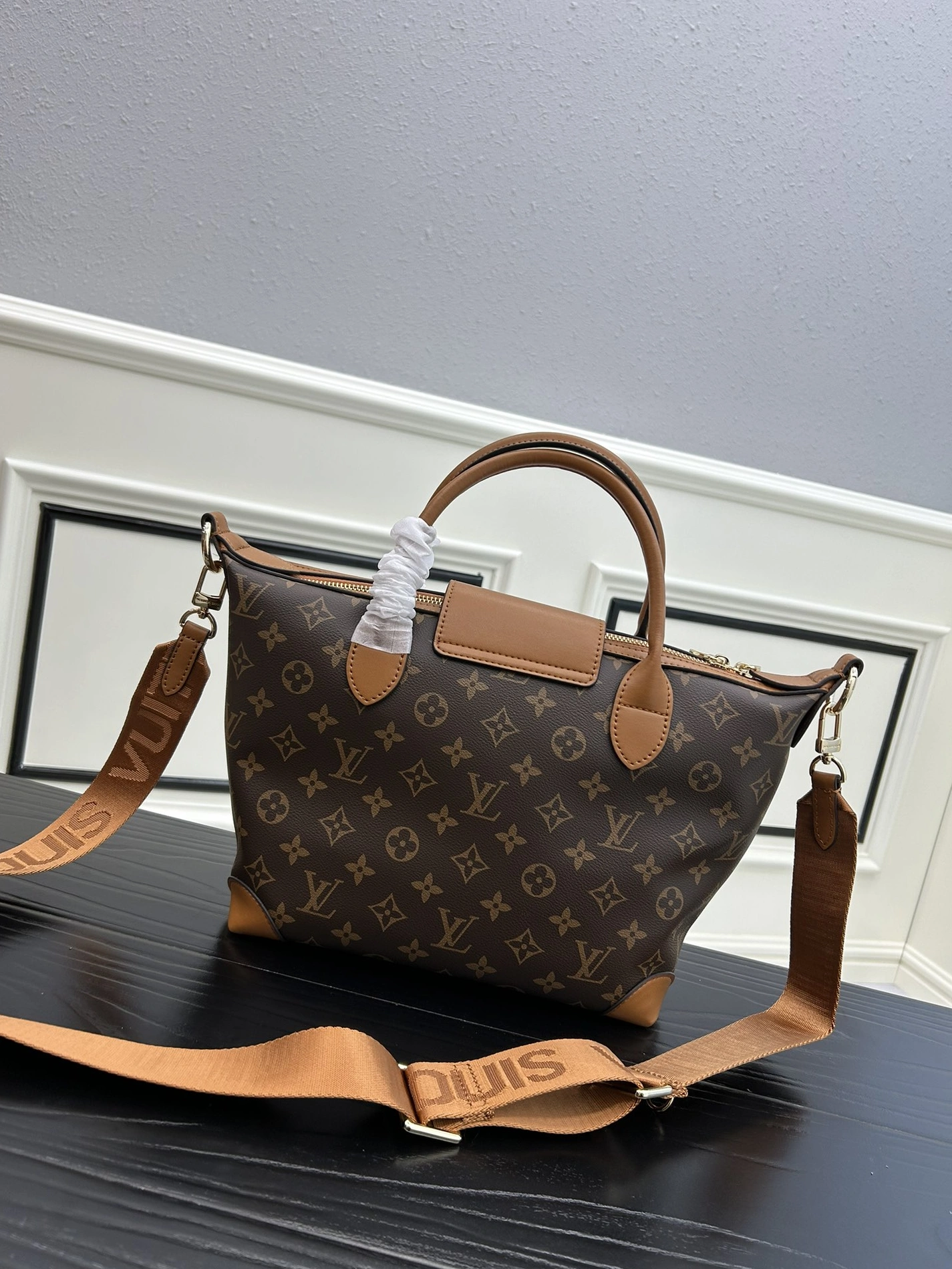 NewStyle 8878 Louis Vuitton AAA Quality Handbags For Women - Image 3