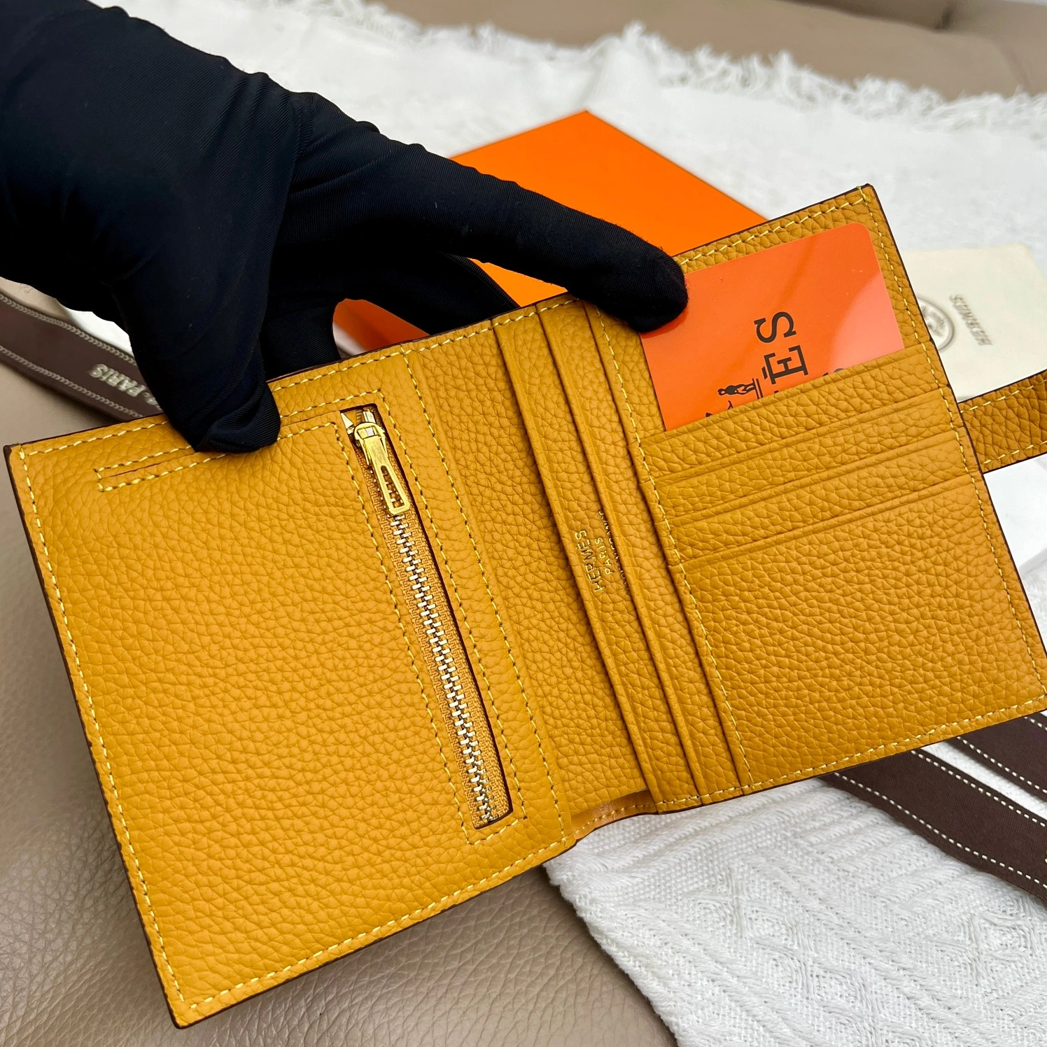 Popular 5881 Hermes AAA Quality Wallets - Image 5