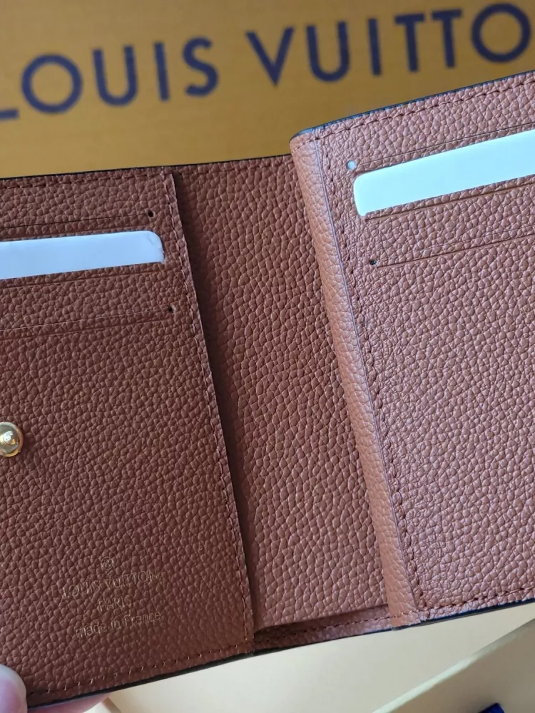 Popular 8937 Louis Vuitton AAA Quality Card Case - Image 5