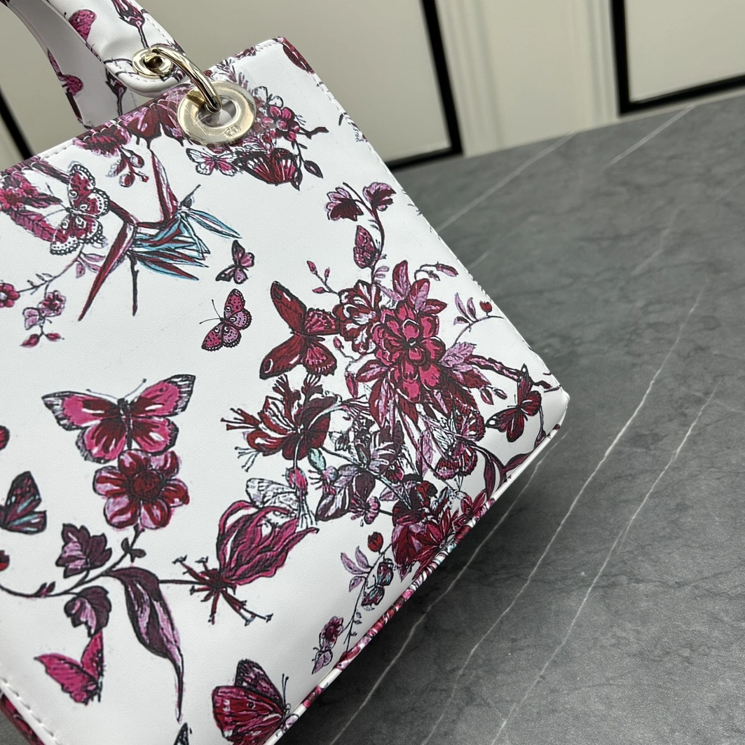 Practical 9844 Christian Dior AAA Quality Handbags For Women - Image 6