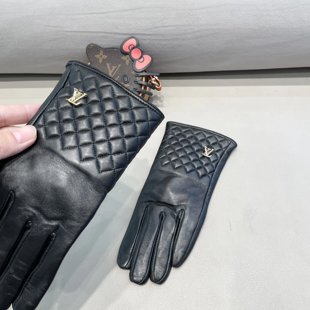 Refined 2516 Louis Vuitton LV Gloves For Women - Image 6