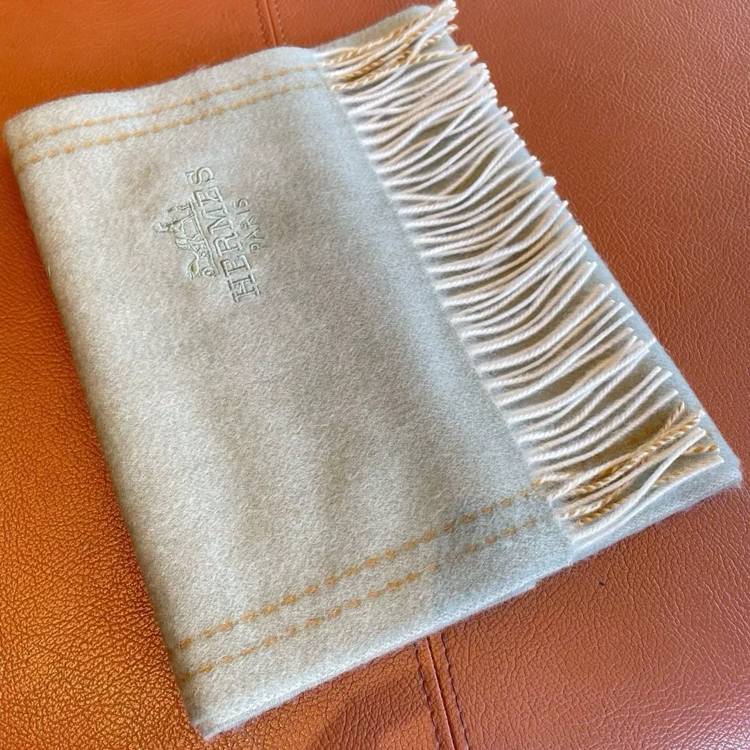 Reliable 2417 Hermes Scarf For Women - Image 3