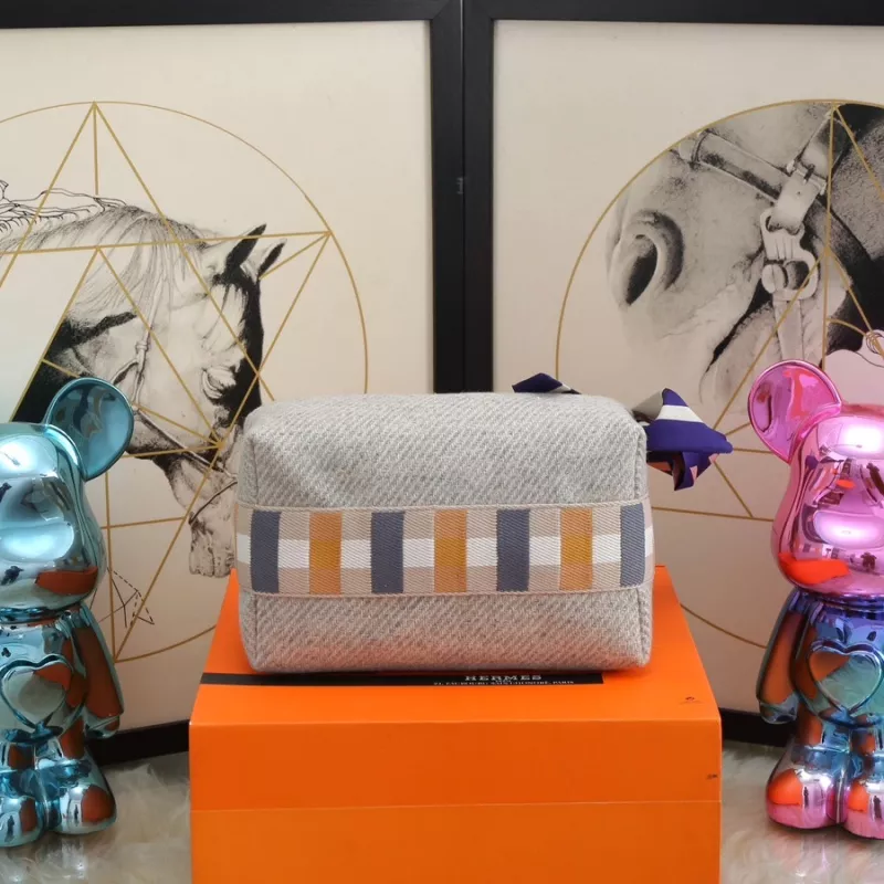 Reliable 5851 Hermes AAA Quality Handbags For Women - Image 6