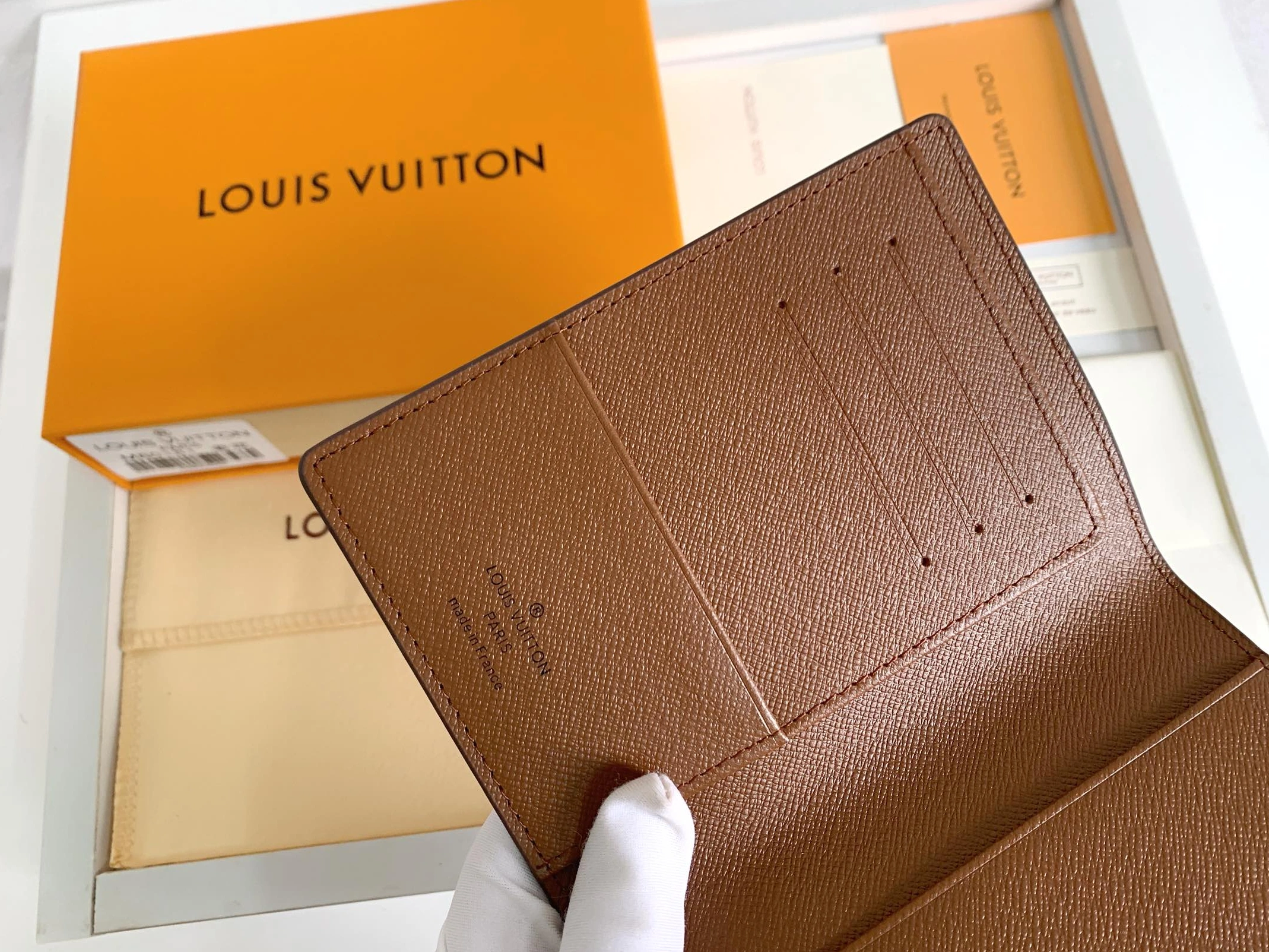 Reliable 638 Louis Vuitton Card Case For Unisex - Image 4