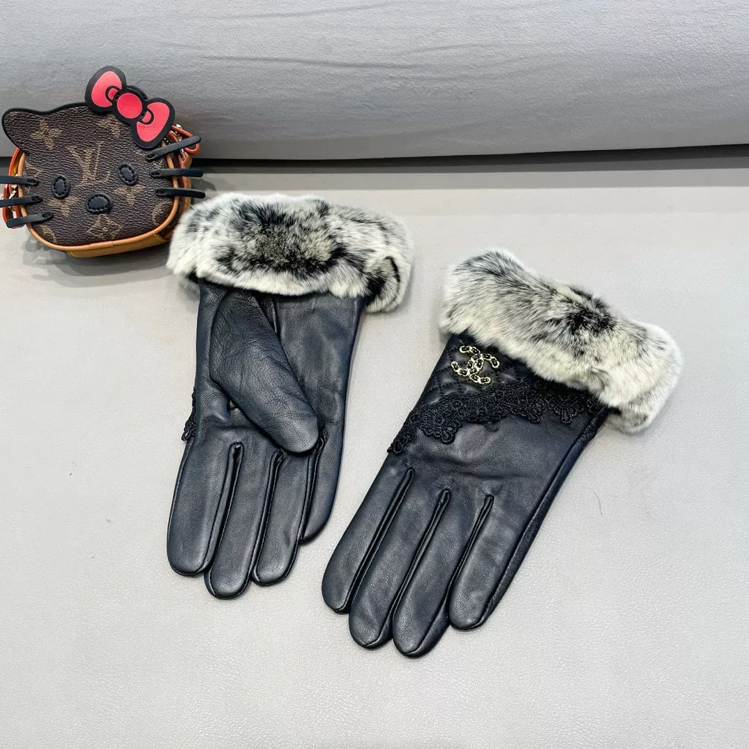 Resilient 6240 Chanel Gloves For Women
