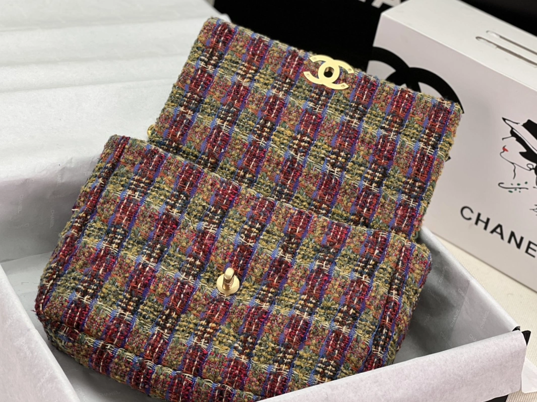 Resilient 6411 Chanel AAA Quality Messenger Bags For Women - Image 5