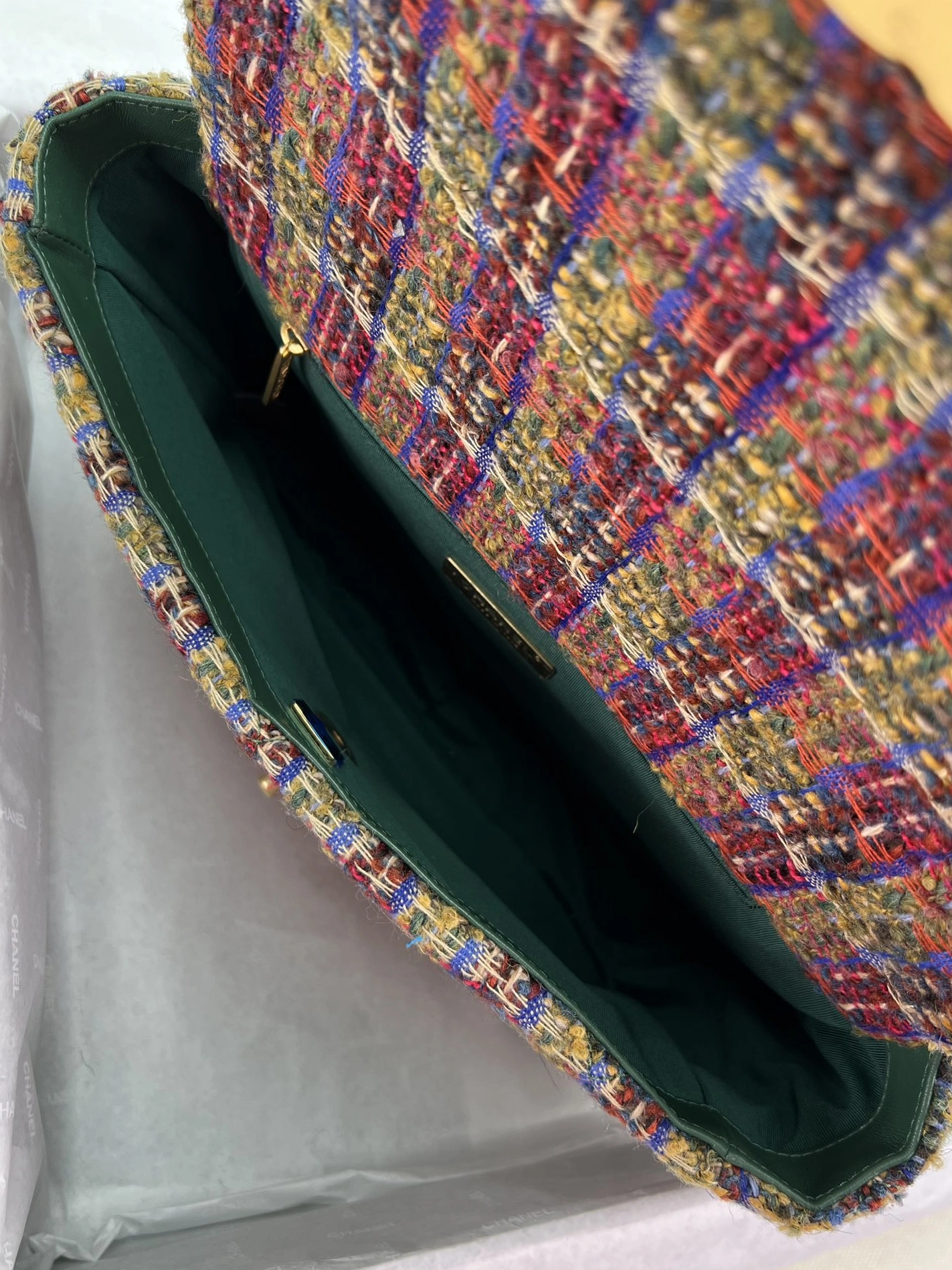 Resilient 6411 Chanel AAA Quality Messenger Bags For Women - Image 6