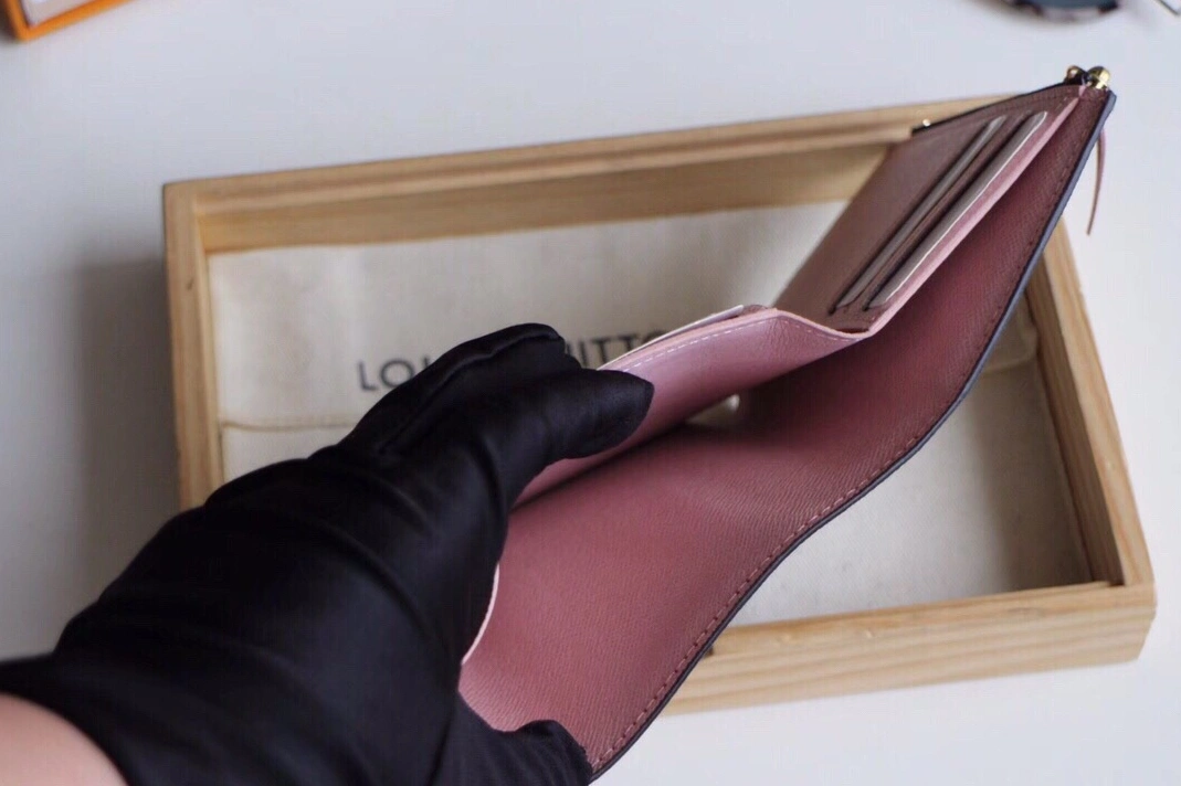 SmartChoice 4268 Louis Vuitton LV Card Case - Image 6