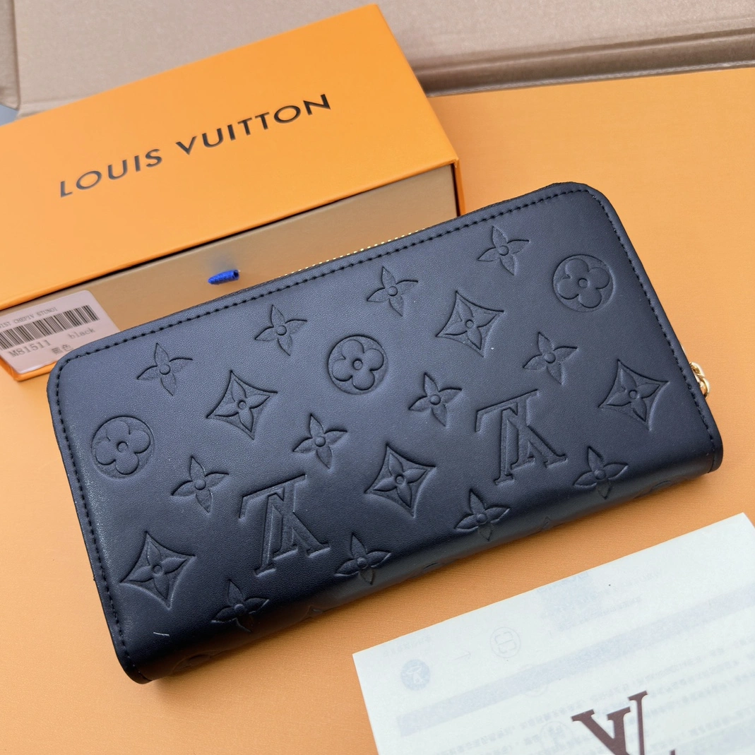 Soft 1953 Louis Vuitton LV Wallets For Women