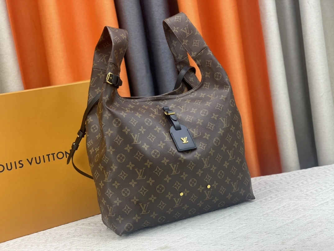 Sophisticated 4651 Louis Vuitton AAA Quality Handbags For Women