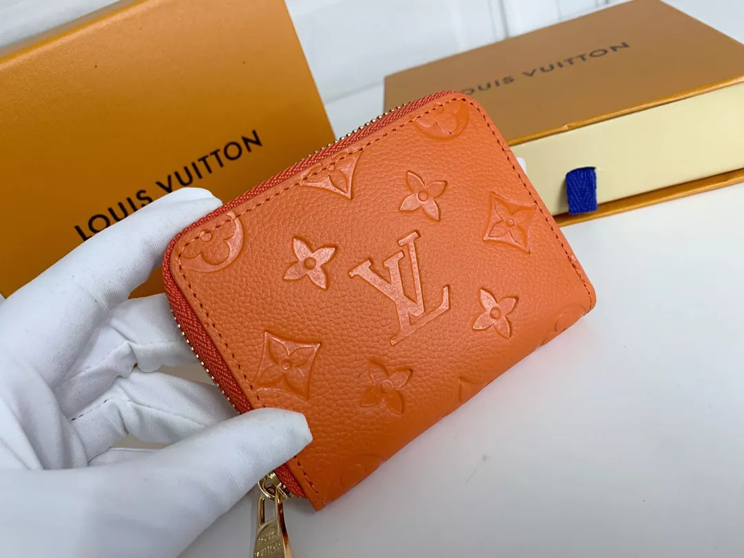 SportInspired 1003 Louis Vuitton LV Card Case - Image 4