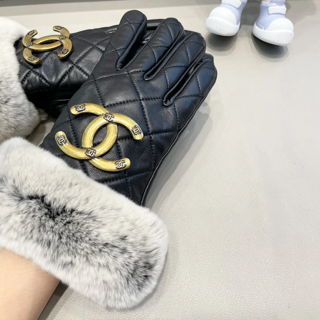 SportInspired 7516 Chanel Gloves For Women - Image 4
