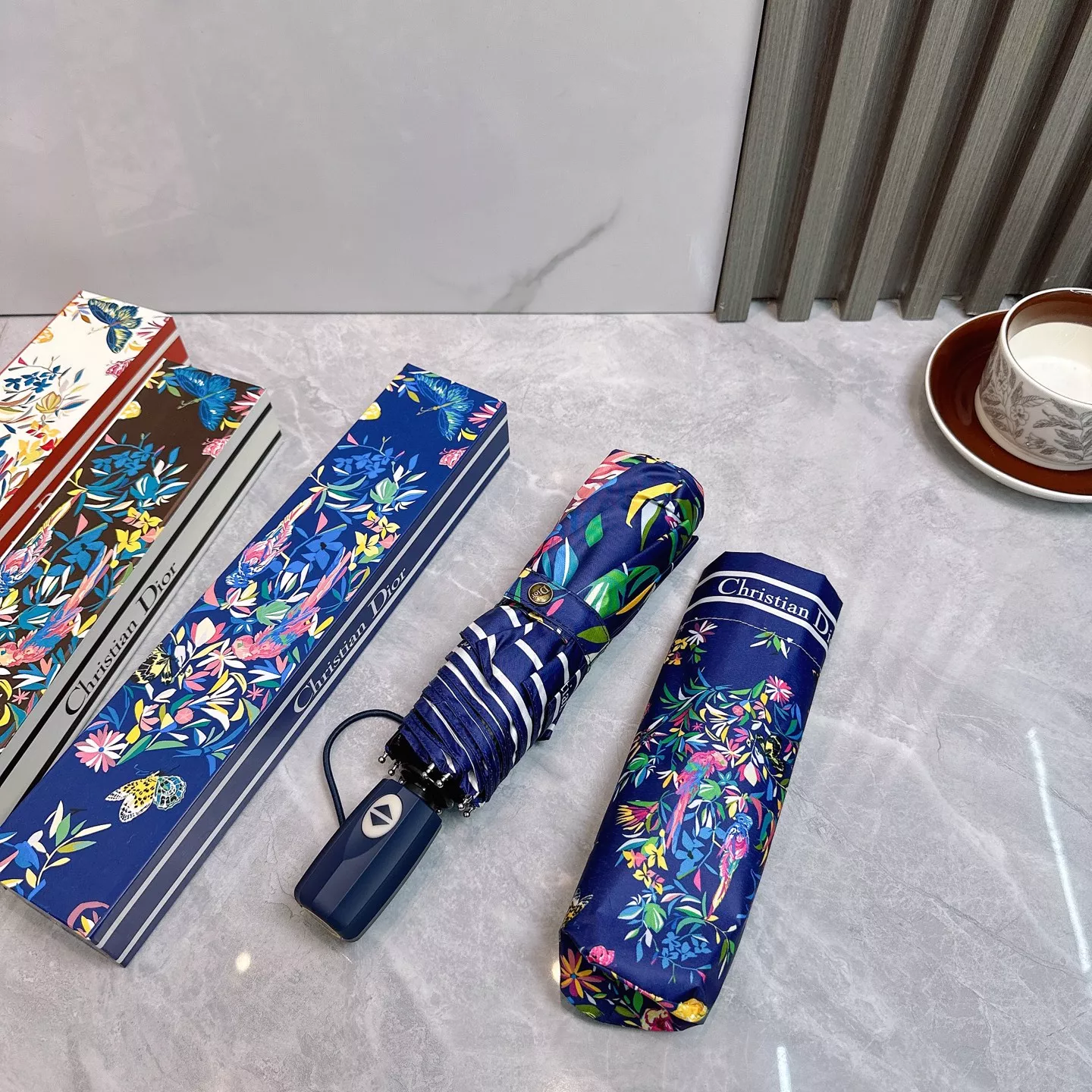 StreetReady 8245 Christian Dior Umbrellas