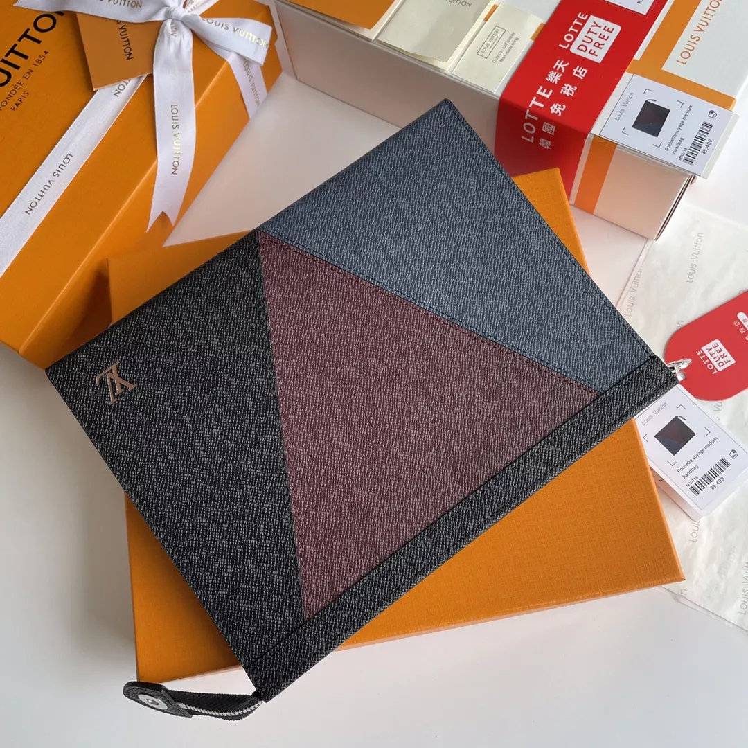 Stylish 4521 Louis Vuitton AAA Quality Wallets - Image 4