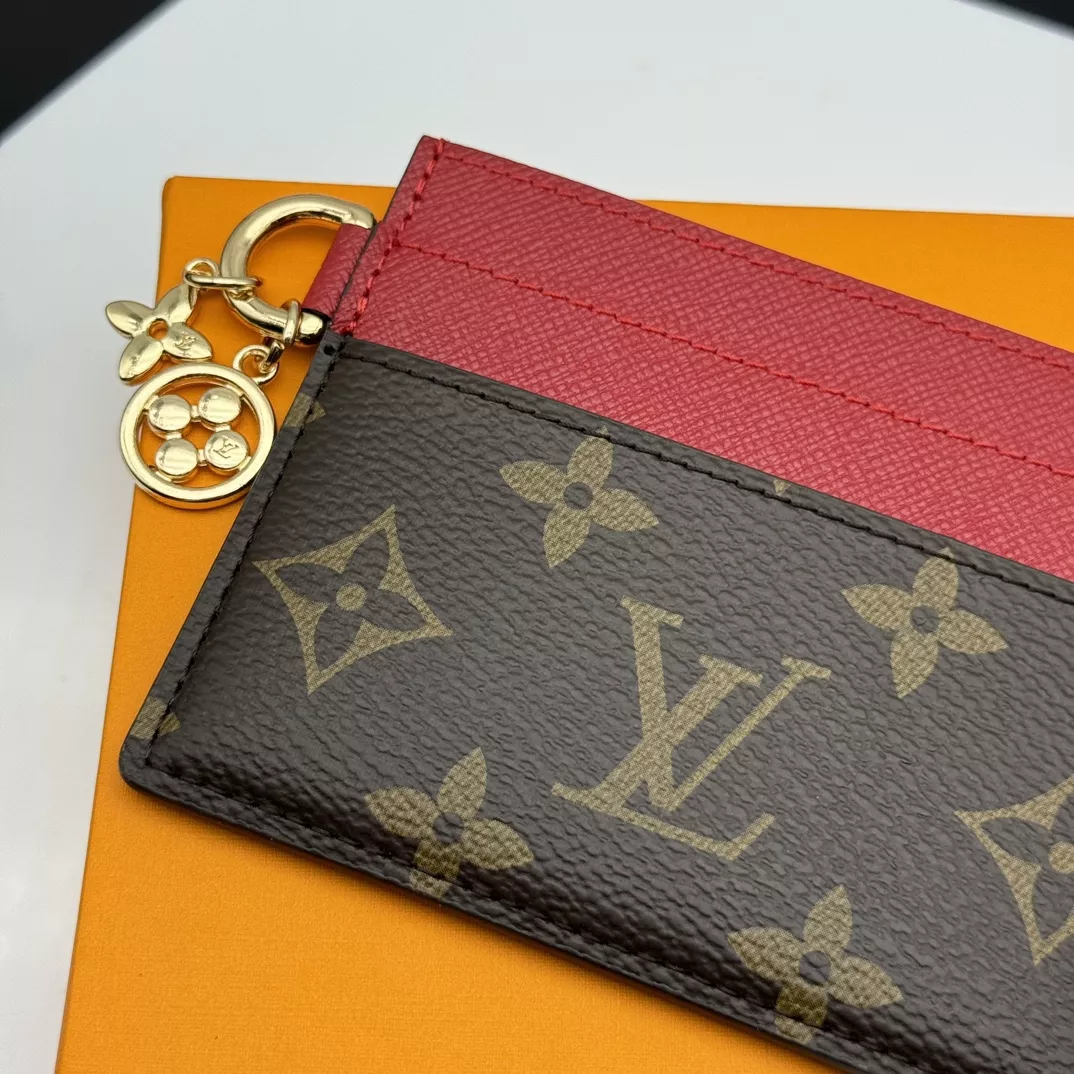 Stylish 5224 Louis Vuitton LV Card Case