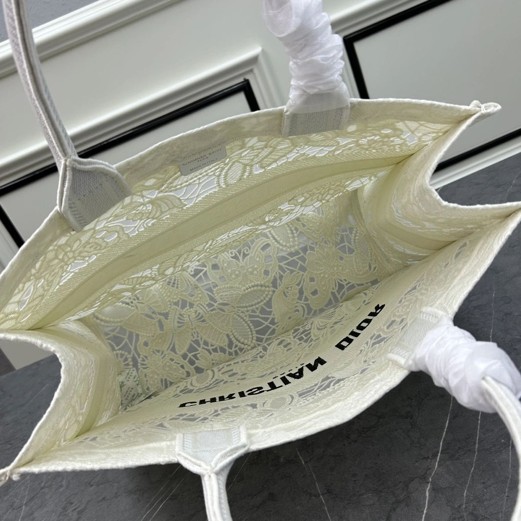 Stylish 6596 Christian Dior AAA Quality Tote-Handbags For Women - Image 7